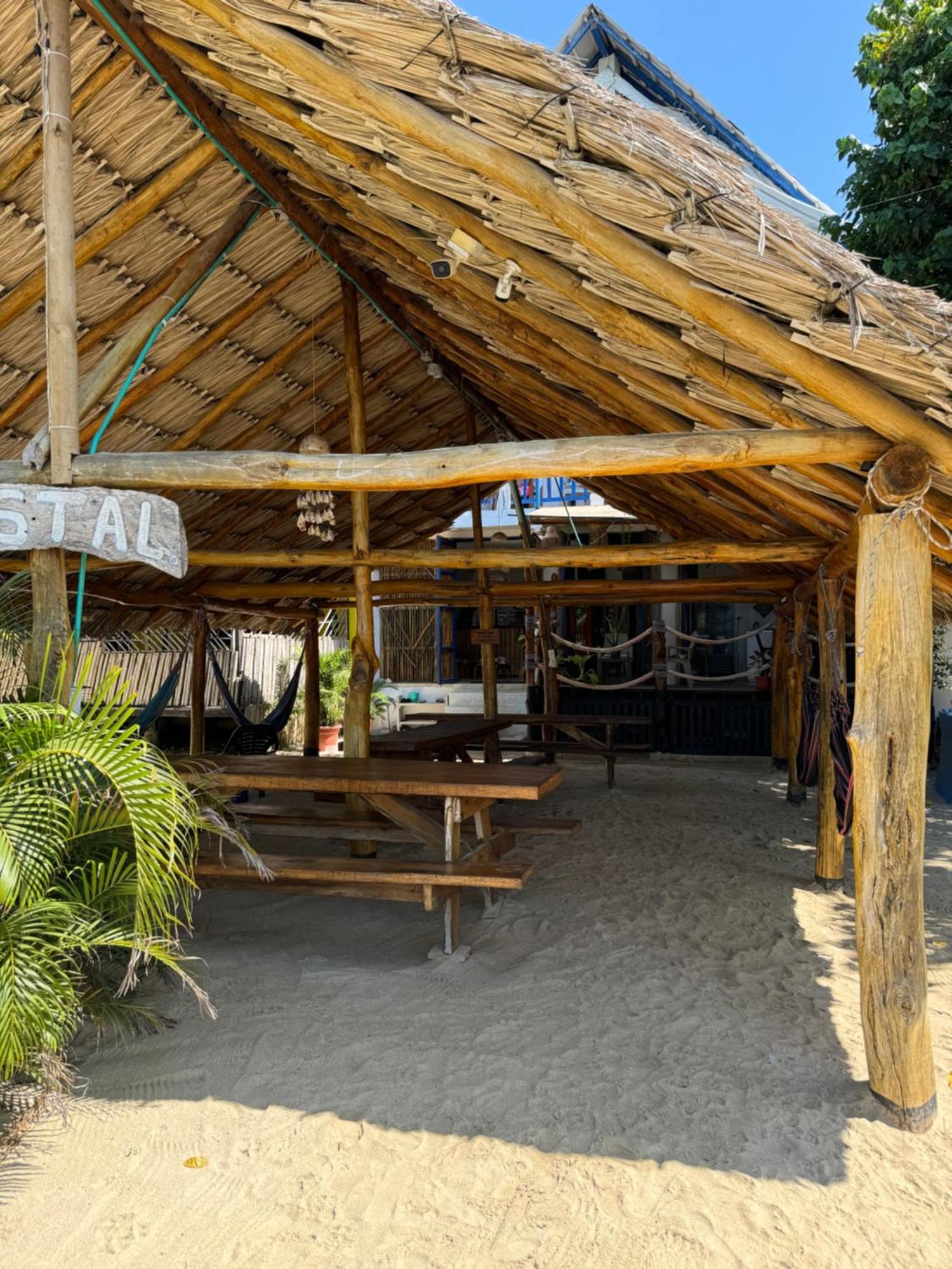 Hostel Beach House Rincon Exterior photo