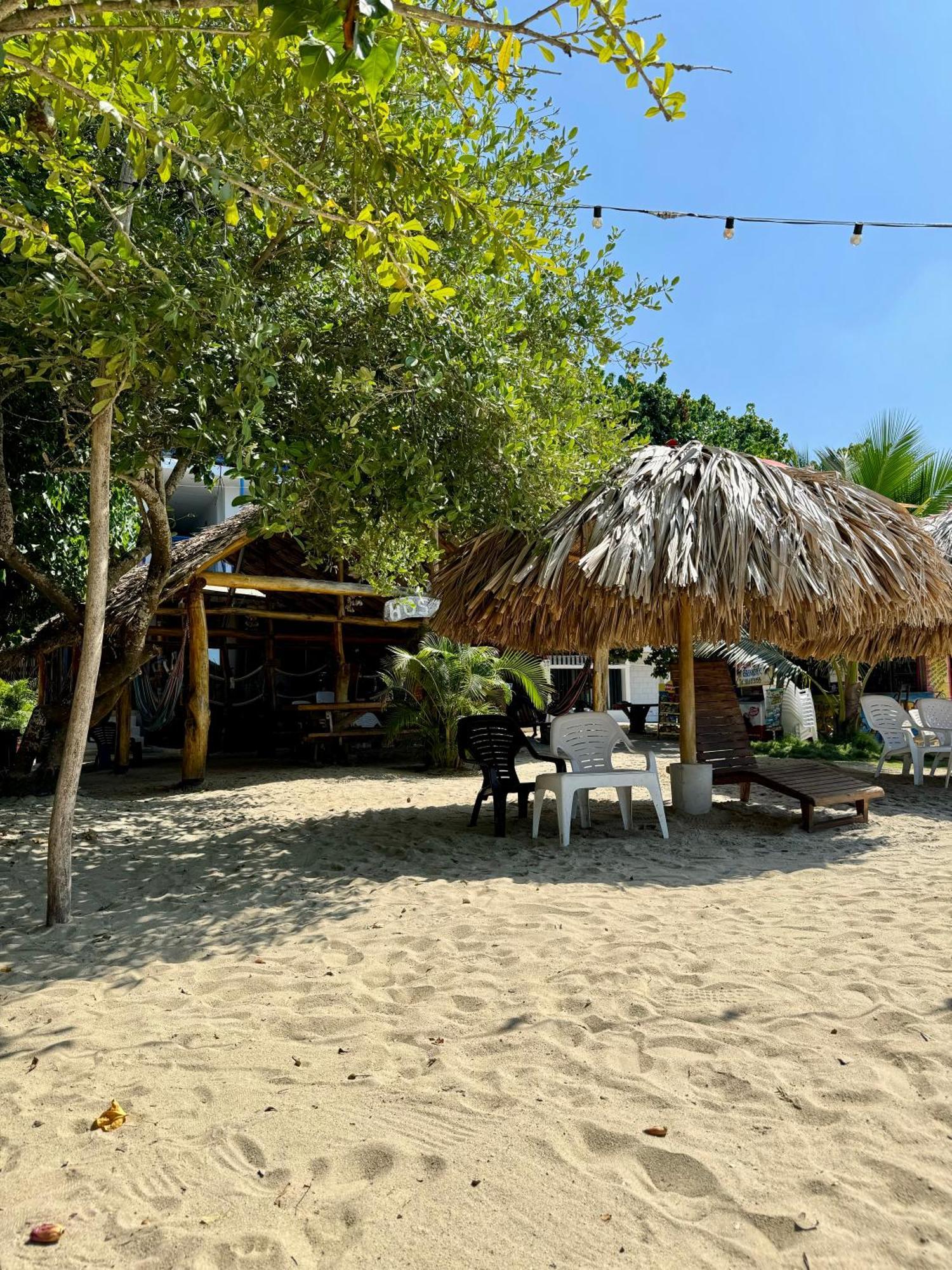 Hostel Beach House Rincon Exterior photo